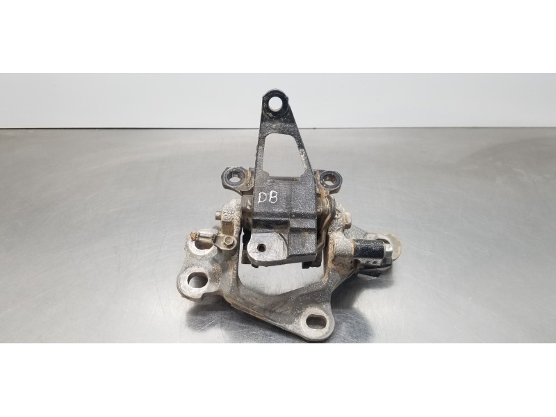 Recambio de soporte motor izquierdo para mazda cx-5 skyactiv referencia OEM IAM KD6239070B  