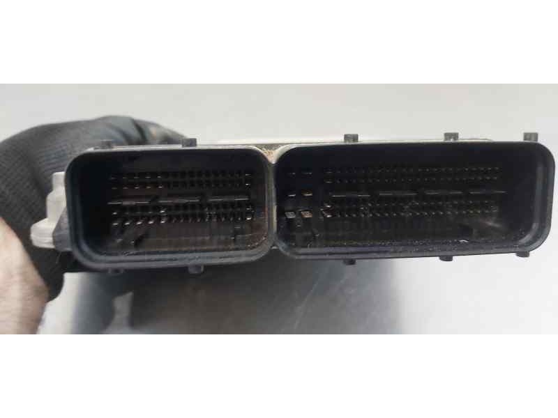 Recambio de centralita motor uce para volkswagen touareg (7la) tdi v10 referencia OEM IAM 070906016A   Recambio de centralita motor uce para volkswagen touareg (7la) tdi v10 referencia OEM IAM 070906016A