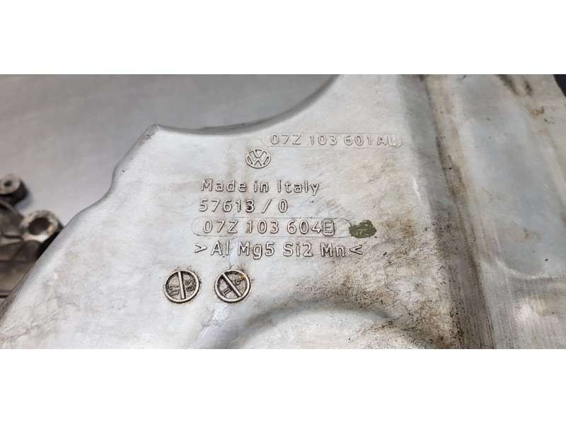 Recambio de sobrecarter para volkswagen touareg (7la) tdi v10 referencia OEM IAM 07Z103601AM 07Z103604E  Recambio de sobrecarter para volkswagen touareg (7la) tdi v10 referencia OEM IAM 07Z103601AM 07Z103604E