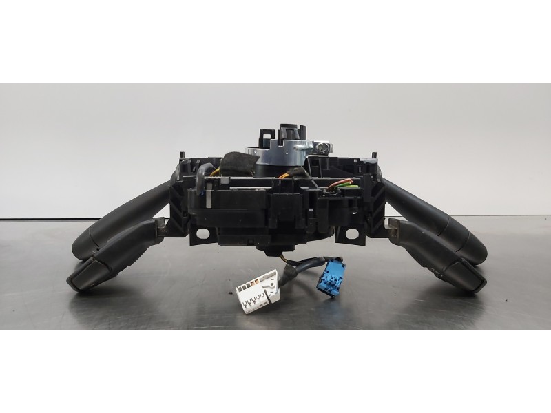 Recambio de mando multifuncion para peugeot 5008 premium referencia OEM IAM 96773911XT   Recambio de mando multifuncion para peugeot 5008 premium referencia OEM IAM 96773911XT