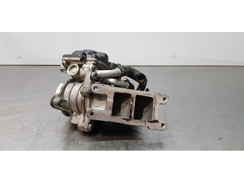 Recambio de caja mariposa para volkswagen caddy furgón/kombi kombi referencia OEM IAM 04L128059AA  