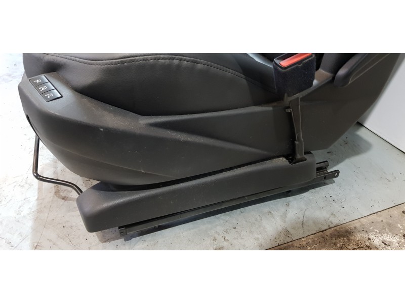 Recambio de juego asientos completo para citroen c4 grand picasso feel referencia OEM IAM   