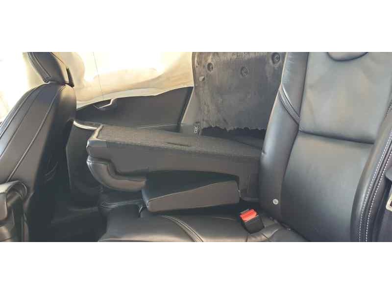 volvo v40 del año 2012