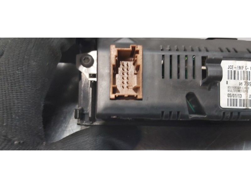 Recambio de pantalla multifuncion para peugeot 5008 premium referencia OEM IAM 9678491880   Recambio de pantalla multifuncion para peugeot 5008 premium referencia OEM IAM 9678491880