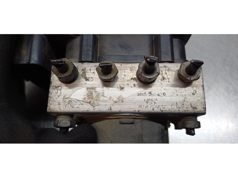 Recambio de abs para lancia ypsilon (402) silver referencia OEM IAM 51935195 0265260174 