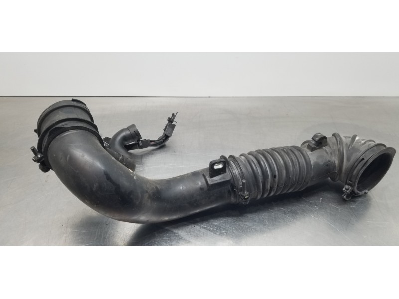 Recambio de tubo presion turbocompresor para mazda cx-5 skyactiv referencia OEM IAM SH0113231   Recambio de tubo presion turbocompresor para mazda cx-5 skyactiv referencia OEM IAM SH0113231