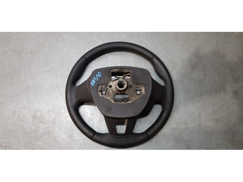 Recambio de volante para ford kuga (cbs) trend referencia OEM IAM GV413600DD  