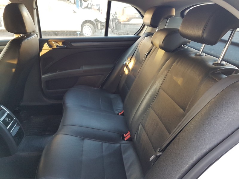 skoda suberb (3t4) del año 2013