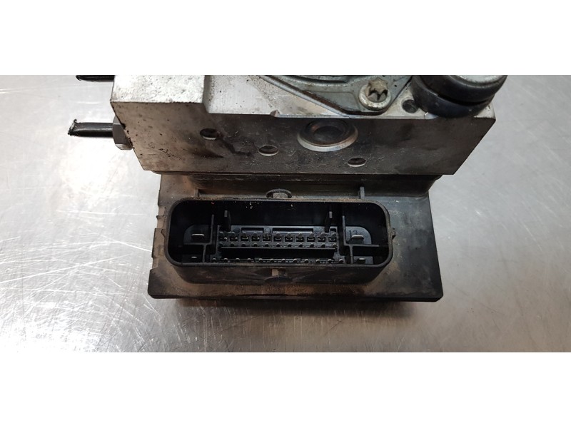 Recambio de abs para alfa romeo mito (145) progression referencia OEM IAM 51837728   Recambio de abs para alfa romeo mito (145) progression referencia OEM IAM 51837728