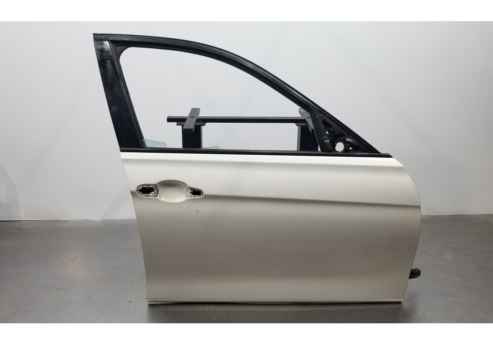 Recambio de puerta delantera derecha para bmw serie 3 touring (f31) 318d sport line referencia OEM IAM 41009628764  