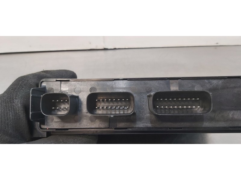 Recambio de modulo electronico para jaguar xf r-sport awd referencia OEM IAM T2H30371  