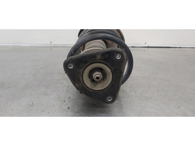 Recambio de amortiguador delantero derecho para ford focus lim. (cb4) trend referencia OEM IAM 1595291 4M5118045ABC 