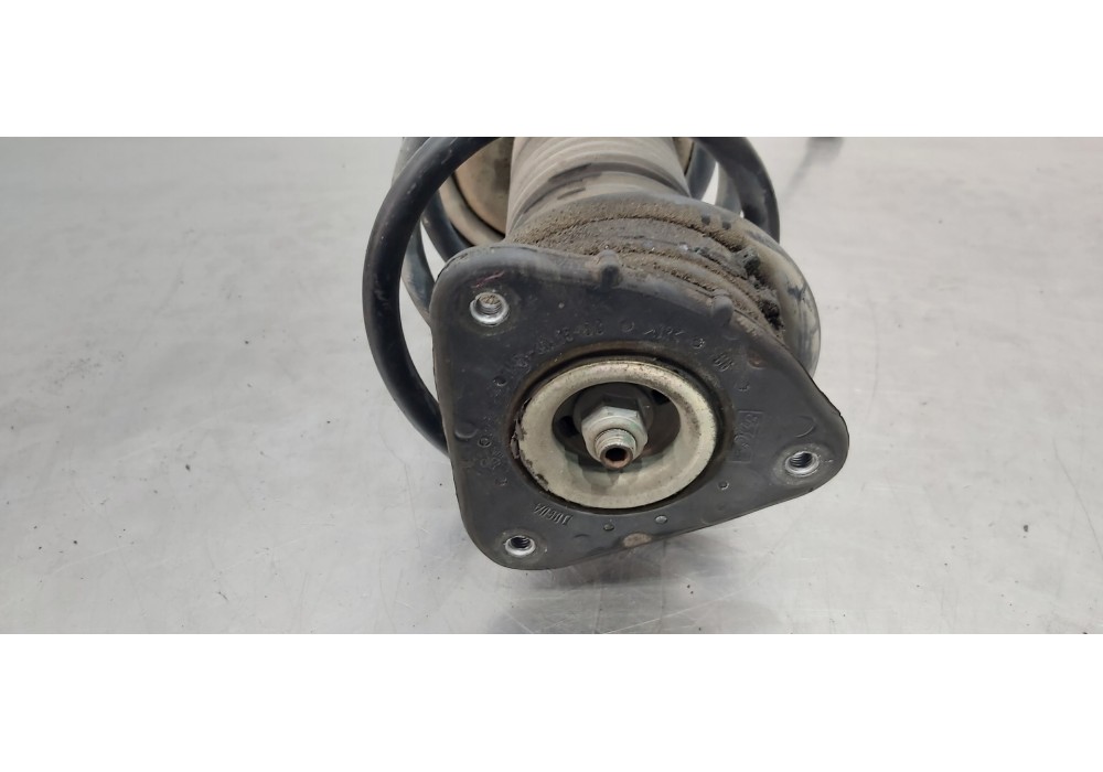 Recambio de amortiguador delantero izquierdo para ford focus lim. (cb4) trend referencia OEM IAM 1595298 4M5118K001ABC  Recambio de amortiguador delantero izquierdo para ford focus lim. (cb4) trend referencia OEM IAM 1595298 4M5118K001ABC