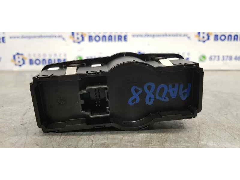 Recambio de mando luces para alfa romeo stelvio (630) super q4 referencia OEM IAM 01561294240  