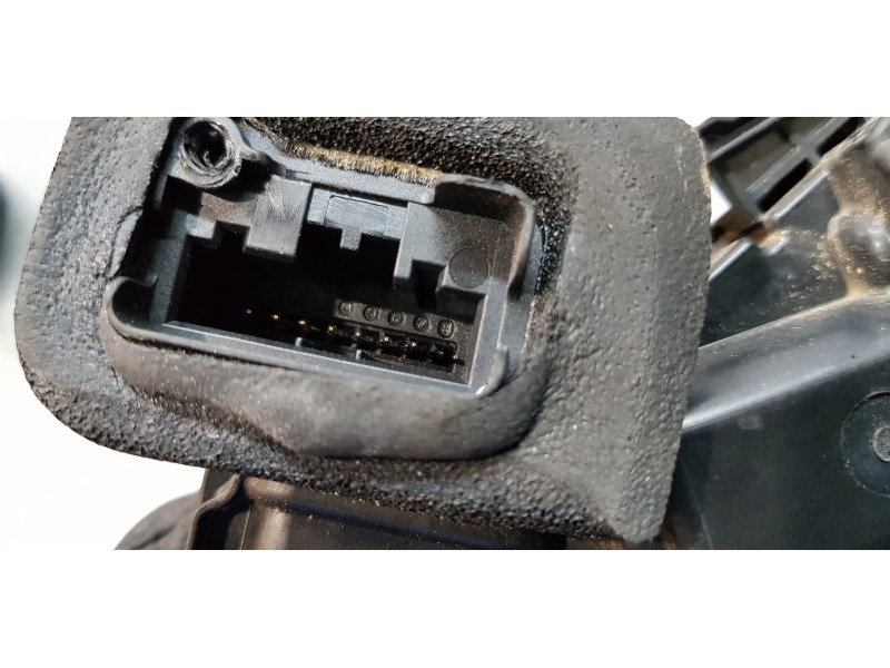 Recambio de cerradura puerta trasera izquierda para seat leon (5f1) i-tech referencia OEM IAM 5K4839015Q   Recambio de cerradura puerta trasera izquierda para seat leon (5f1) i-tech referencia OEM IAM 5K4839015Q