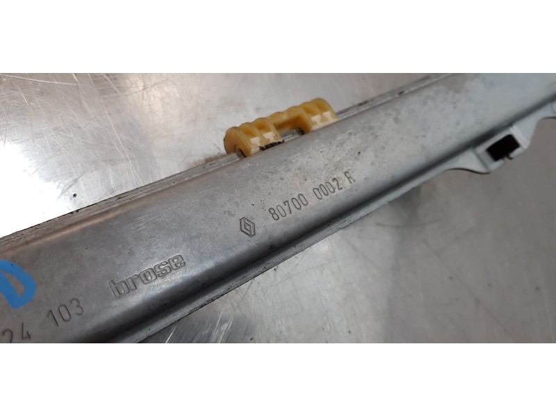 Recambio de elevalunas delantero derecho para renault laguna iii privilege referencia OEM IAM 807300002R  