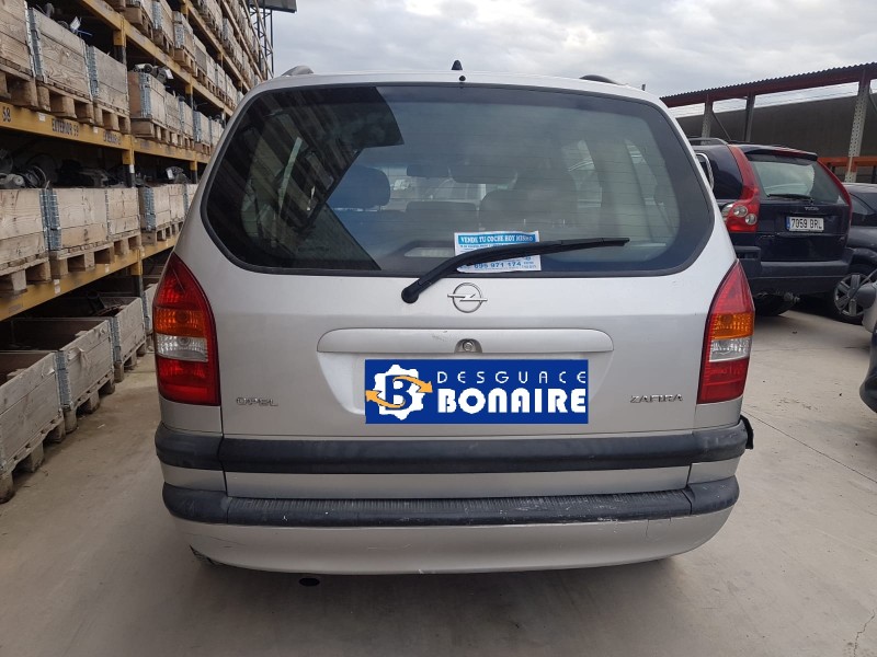 opel zafira a del año 2000