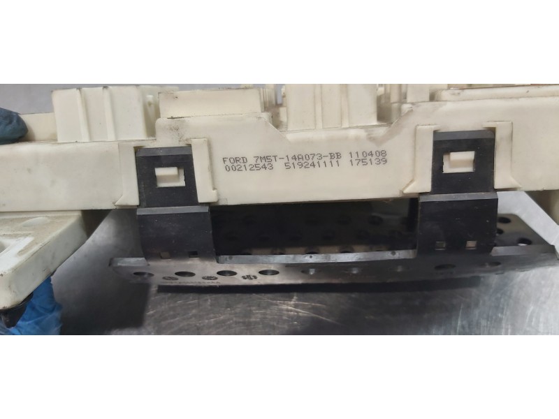 Recambio de caja reles / fusibles para ford focus lim. (cb4) trend referencia OEM IAM 7M5T14A073BB  