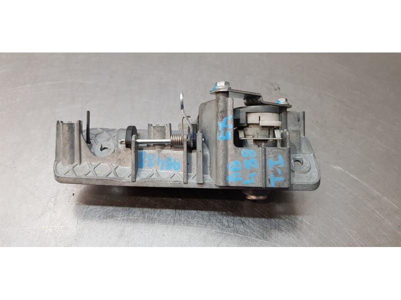 Recambio de maneta exterior trasera izquierda para volkswagen caddy furgón/kombi kombi referencia OEM IAM 2K0827565J   Recambio de maneta exterior trasera izquierda para volkswagen caddy furgón/kombi kombi referencia OEM IAM 2K0827565J