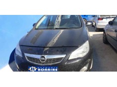 opel astra j lim. del año 2010
