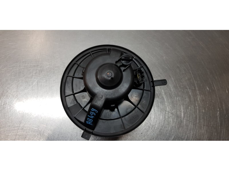 Recambio de motor calefaccion para volkswagen caddy furgón/kombi kombi referencia OEM IAM 1K1819015E  