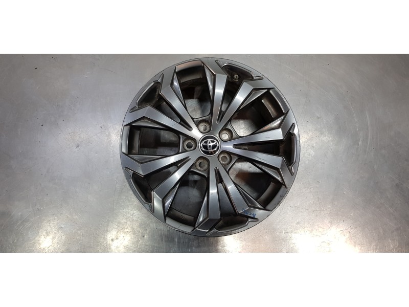 Recambio de llanta para toyota rav4 hybrid 4x2 advance referencia OEM IAM 4261A42160  