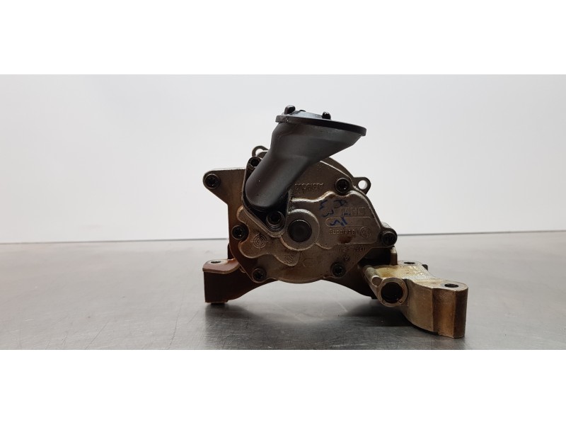 Recambio de bomba aceite para volkswagen golf vi (5k1) advance referencia OEM IAM 03C115105Q   Recambio de bomba aceite para volkswagen golf vi (5k1) advance referencia OEM IAM 03C115105Q