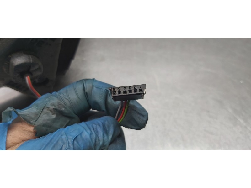 Recambio de retrovisor derecho para bmw serie 3 berlina (e46) 318i referencia OEM IAM 51168245128  