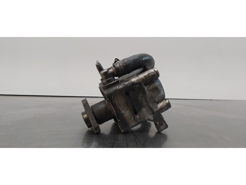 Recambio de bomba direccion para bmw serie 3 berlina (e46) 316i referencia OEM IAM 32416750111  