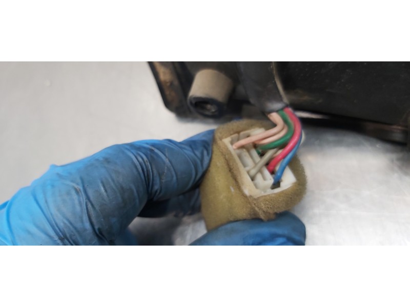 Recambio de retrovisor izquierdo para opel monterey ltd referencia OEM IAM   