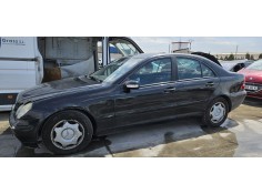 mercedes clase c (w203) berlina del año 2000 2