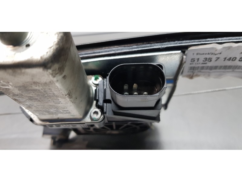 Recambio de elevalunas trasero derecho para bmw serie 3 touring (e91) 318d referencia OEM IAM 51357140590 71001603  Recambio de elevalunas trasero derecho para bmw serie 3 touring (e91) 318d referencia OEM IAM 51357140590 71001603