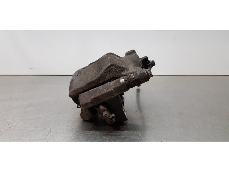 Recambio de pinza freno delantera derecha para volkswagen caddy furgón/kombi kombi referencia OEM IAM 8V0615124   Recambio de pinza freno delantera derecha para volkswagen caddy furgón/kombi kombi referencia OEM IAM 8V0615124