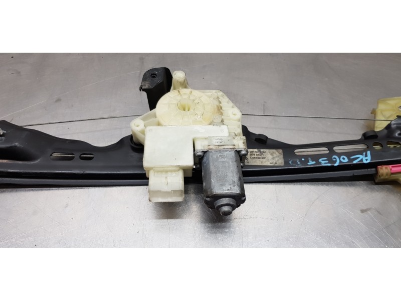 Recambio de elevalunas trasero derecho para citroen c4 picasso feel referencia OEM IAM 9676172380   Recambio de elevalunas trasero derecho para citroen c4 picasso feel referencia OEM IAM 9676172380