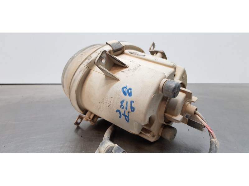 Recambio de faro antiniebla derecho para hyundai terracan (hp) 2.9 crdi gl referencia OEM IAM 92202H1050  