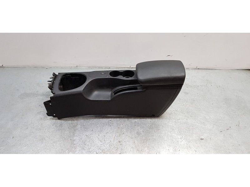 Recambio de apoyabrazos central para nissan qashqai (j10) visia referencia OEM IAM 96910JD02E  