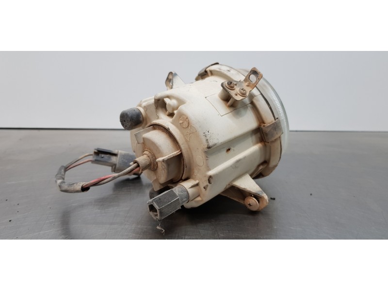 Recambio de faro antiniebla derecho para hyundai terracan (hp) 2.9 crdi gl referencia OEM IAM 92202H1050  