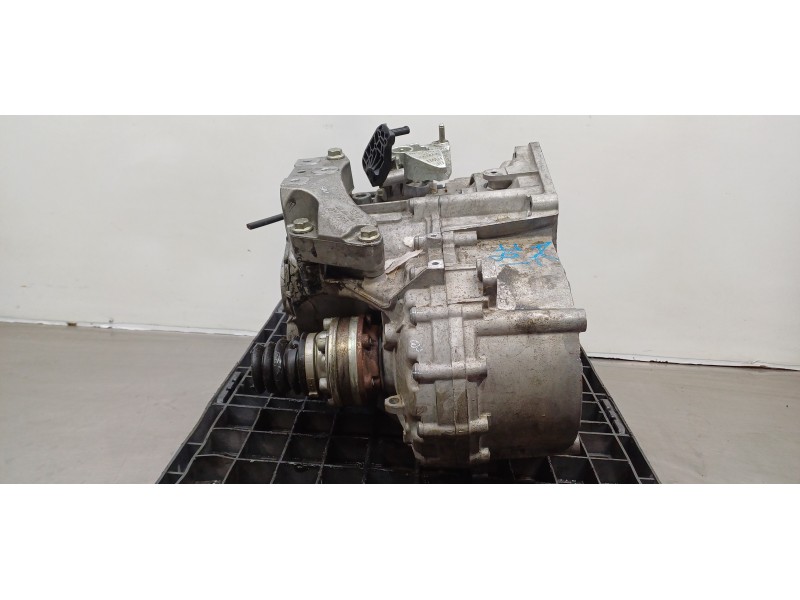 Recambio de caja cambios para volkswagen tiguan edition bmt referencia OEM IAM RGB 0BB300043L 0BB300043S