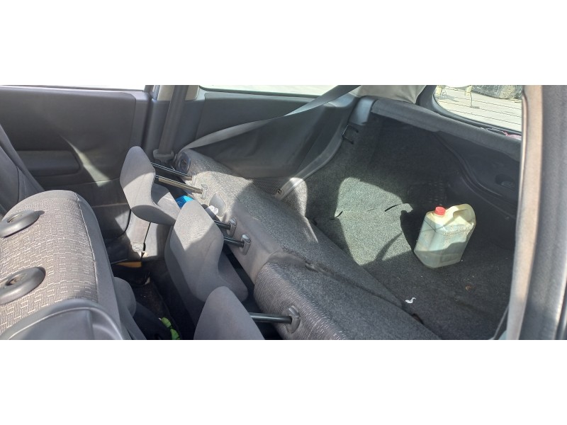 renault megane ii berlina 3p del año 2007