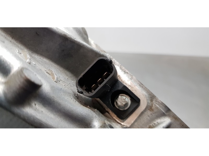 Recambio de tapa distribucion para infiniti qx30 premium referencia OEM IAM A6510150400  