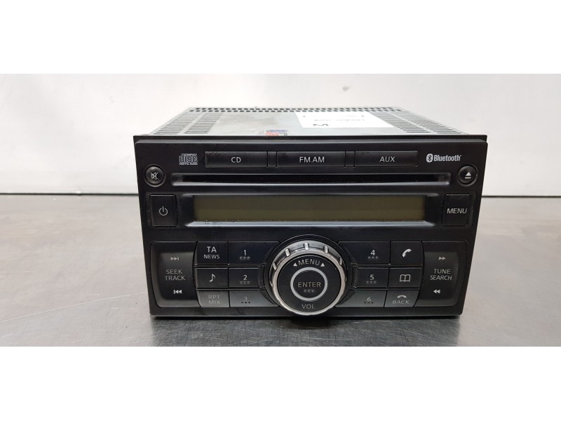 Recambio de sistema audio / radio cd para nissan qashqai (j10) visia referencia OEM IAM 28185JD05A  