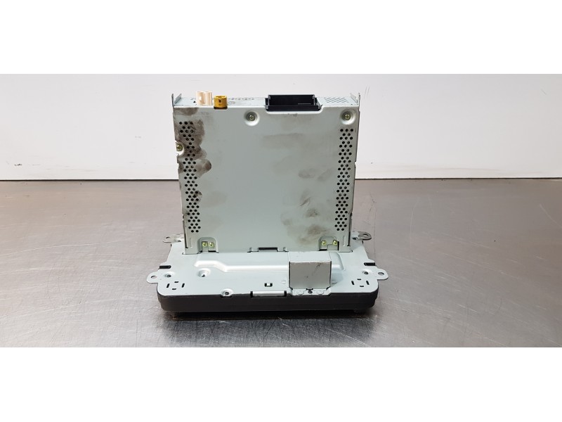 Recambio de sistema audio / radio cd para volkswagen caddy furgón/kombi kombi referencia OEM IAM 1K8035150D  