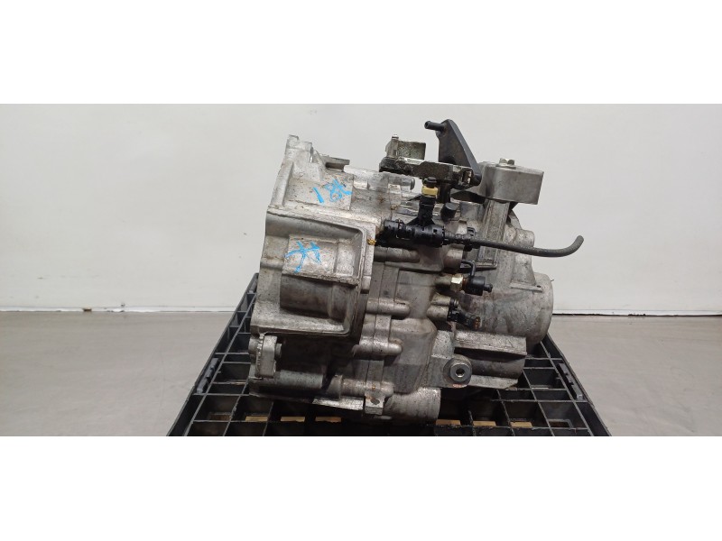 Recambio de caja cambios para volkswagen tiguan edition bmt referencia OEM IAM RGB 0BB300043L 0BB300043S