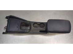 Recambio de apoyabrazos central para kia carens ( ) basic referencia OEM IAM 84610A4000WK   2