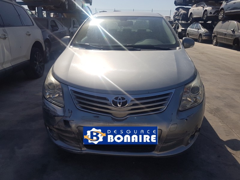 toyota avensis (t27) del año 2009