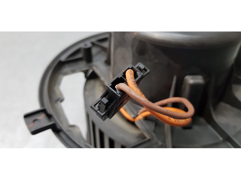 Recambio de motor calefaccion para volkswagen passat variant (365) edition bluemotion referencia OEM IAM 3C1820015Q   Recambio de motor calefaccion para volkswagen passat variant (365) edition bluemotion referencia OEM IAM 3C1820015Q