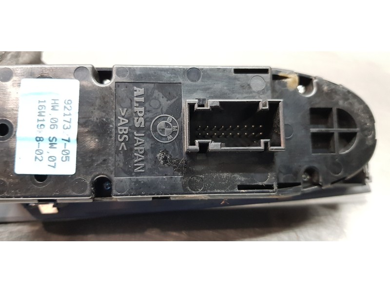 Recambio de mando elevalunas delantero izquierdo para bmw serie 3 touring (e91) 318d referencia OEM IAM 61319217327 9217327  Recambio de mando elevalunas delantero izquierdo para bmw serie 3 touring (e91) 318d referencia OEM IAM 61319217327 9217327