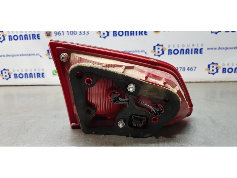 Recambio de piloto trasero derecho interior para volkswagen passat variant (365) edition bluemotion referencia OEM IAM 3AF945094 Recambio de piloto trasero derecho interior para volkswagen passat variant (365) edition bluemotion referencia OEM IAM 3AF945094