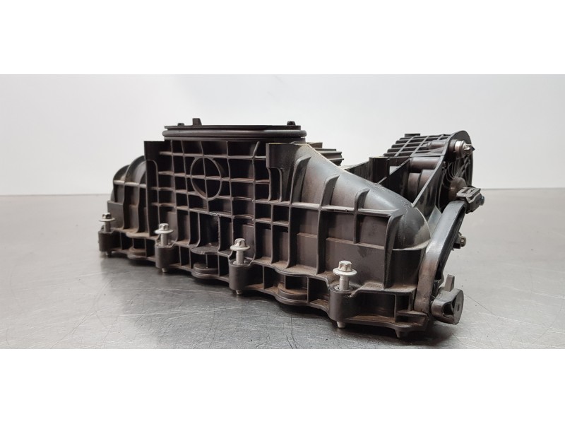 Recambio de colector admision para infiniti qx30 premium referencia OEM IAM 14003HG00D  