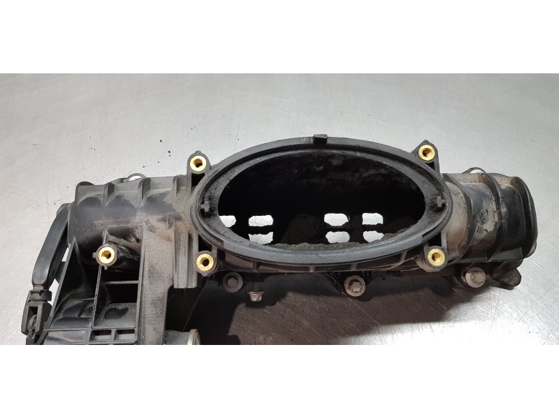 Recambio de colector admision para infiniti qx30 premium referencia OEM IAM 14003HG00D  